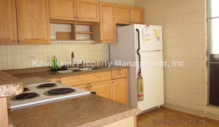 What will $1,700 rent you in Makiki-Lower Punchbowl-Tantalus right now?