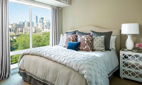 What will $1,800 rent you in Marcy Holmes, today?