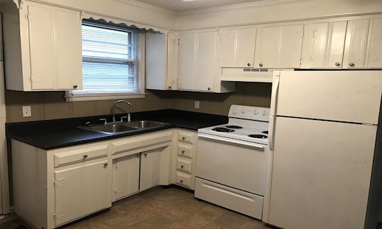 What will $1,300 rent you in Sylvan Park, right now?