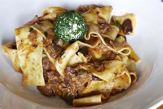 Check out the 5 top spots in Minneapolis's Fulton neighborhood