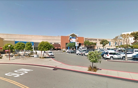 2 Teens Assault Man In Stonestown Galleria, Steal Laptop