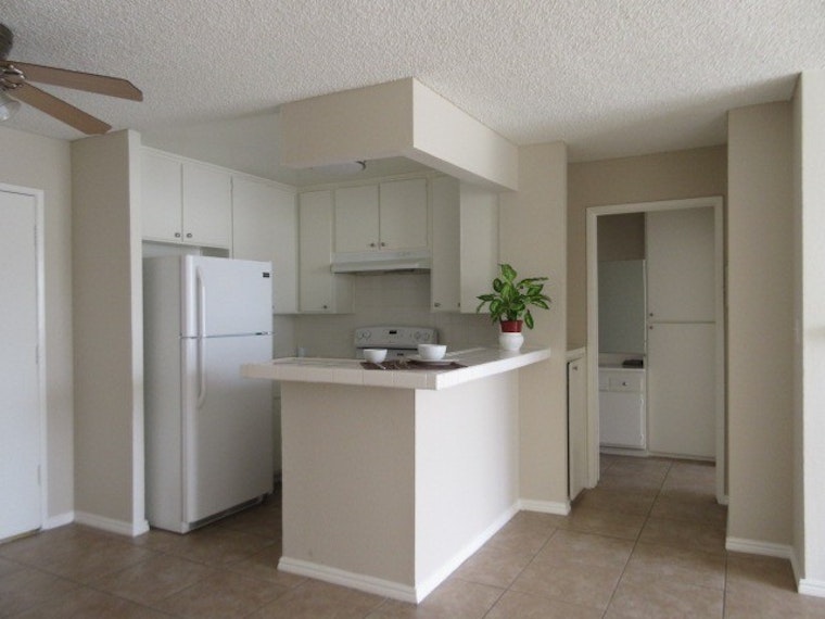 What's The Cheapest Rental Available In Koreatown, Right Now?
