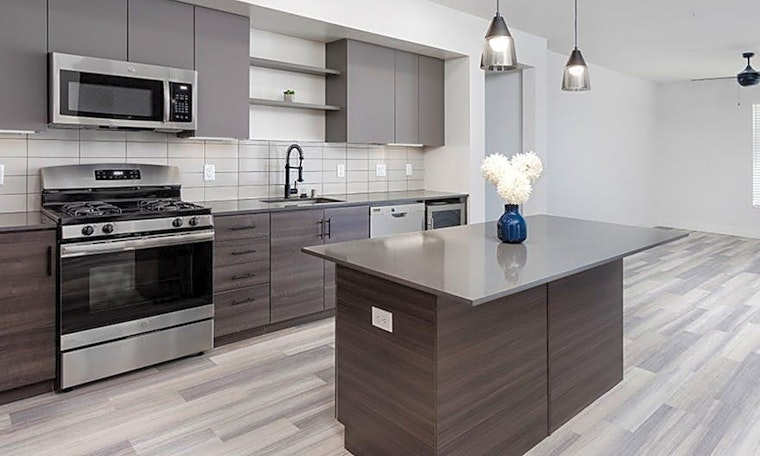 Apartments for rent in Anaheim: What will $2,100 get you?