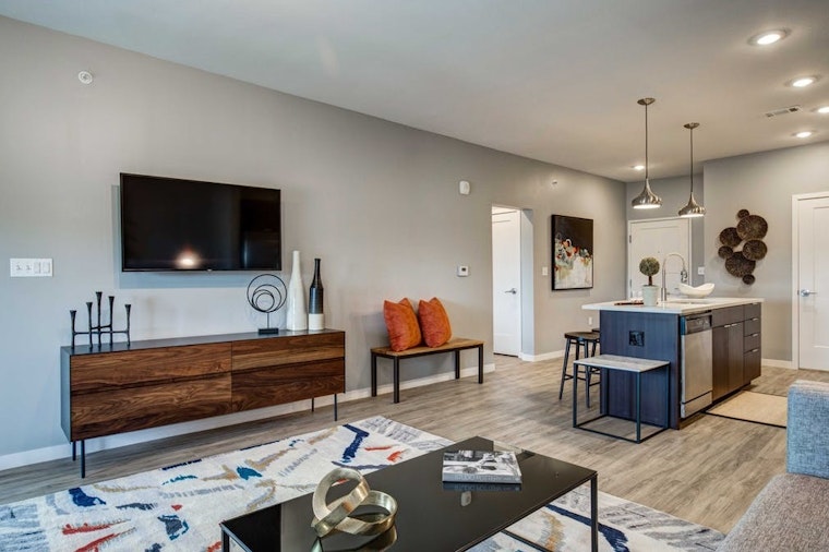 What will $2,000 rent you in South Plaza, this month?