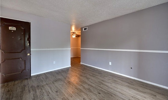 Renting in Arlington: What's the cheapest apartment available right now?