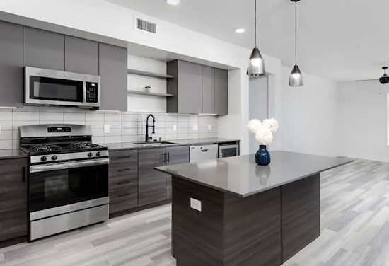 Apartments for rent in Anaheim: What will $3,200 get you?