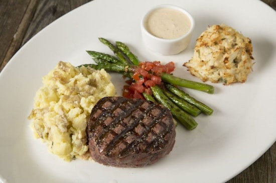 Check out the 4 most popular spots in Columbus' Crosswoods neighborhood