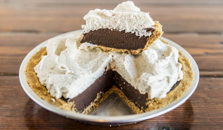 'The Pie Hole' Brings Desserts And More To Venice