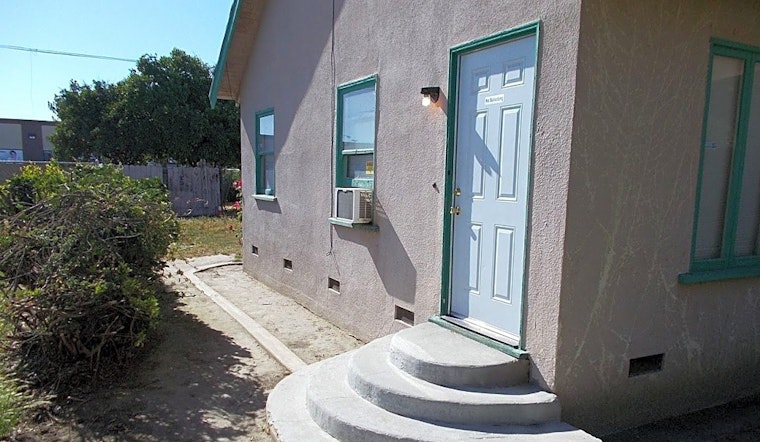What will $800 rent you in Oleander Sunset, right now?