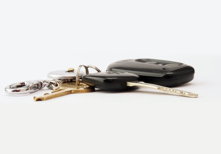 Top Denver news: Car thieves pull signals from key fobs; cops ID murder-suicide victims; more