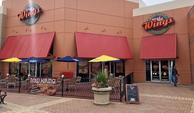 Get Chicken Wings And More At Spring Branch East's New 'Big City Wings'