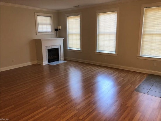 The cheapest apartments for rent in Downtown, Norfolk