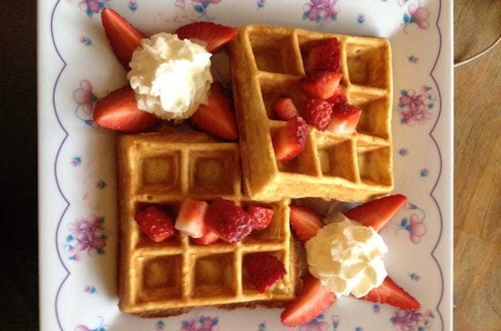 Explore 4 best inexpensive cafes in Newark