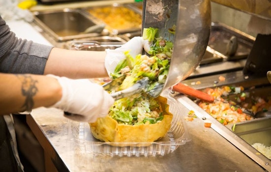 '¡Una Mas! Mexican Grill' Brings Mexican Fare To The FiDi