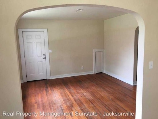 Apartments for rent in Jacksonville: What will $700 get you?