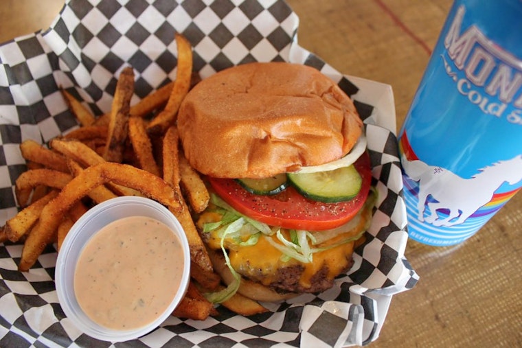 New Congress Park street vendor Little Beast Street Food opens its doors