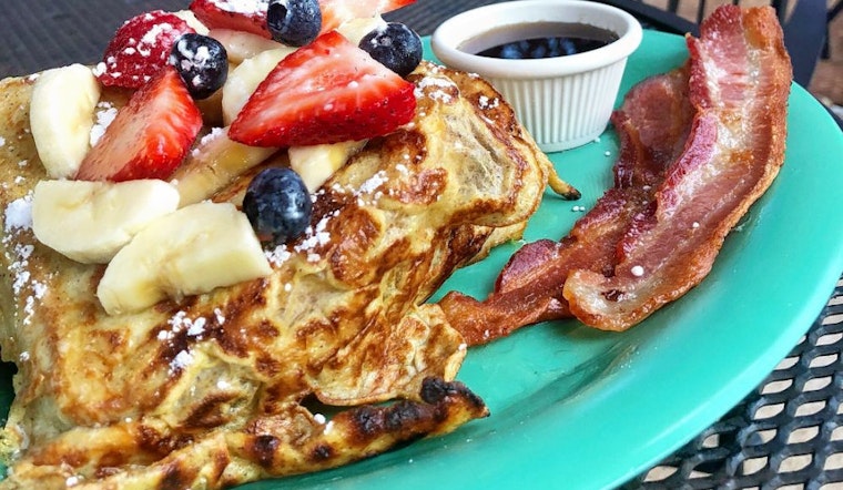 Your guide to the 3 top spots in St. Louis' DeBaliviere Place neighborhood