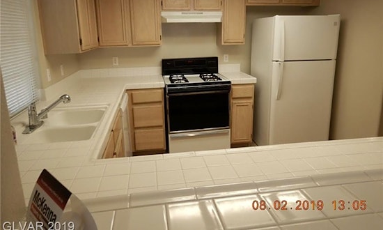 What will $1,300 rent you in Green Valley South this month?