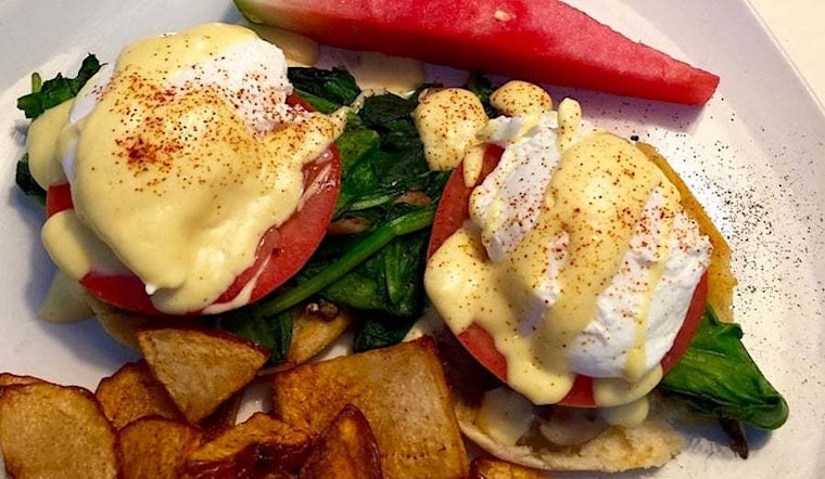 5 top options for low-priced breakfast and brunch eats in Saint Petersburg
