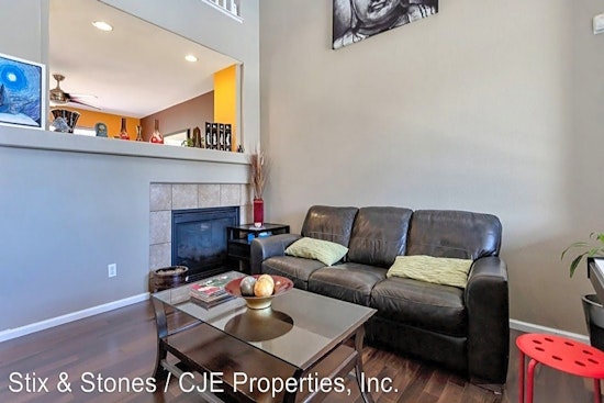 Apartments for rent in Aurora: What will $2,500 get you?