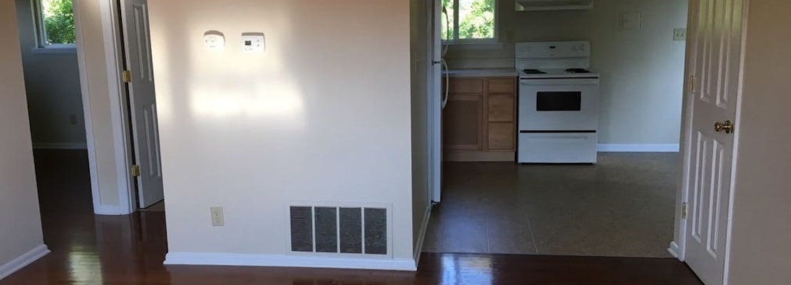 What will $800 rent you in North Linden, this month?