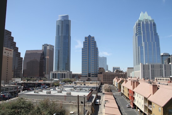 Top Austin news: Austin Pride celebrates love; SWAT team responds to incident at hotel; more