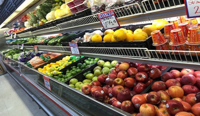 Explore 5 best cheap grocery stores in Fresno