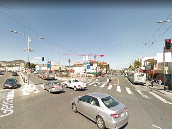 Teen Robbed At Gunpoint On Muni Bus In Outer Mission