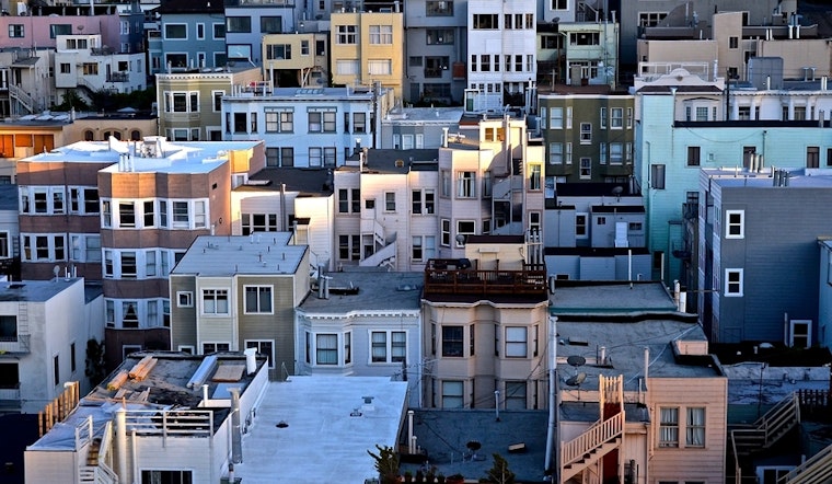 FiDi/North Beach crime: Man assaults woman, police officer; 81-year-old injured in robbery; more