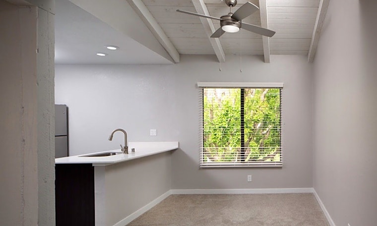 Apartments for rent in Anaheim: What will $1,800 get you?