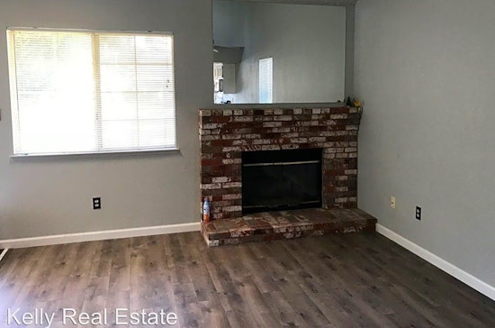 Apartments for rent in Bakersfield: What will $1,400 get you?