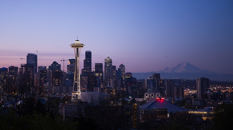 Top Seattle news: Racist, anti-immigrant fliers found at synagogues; 1 dead after collision; more