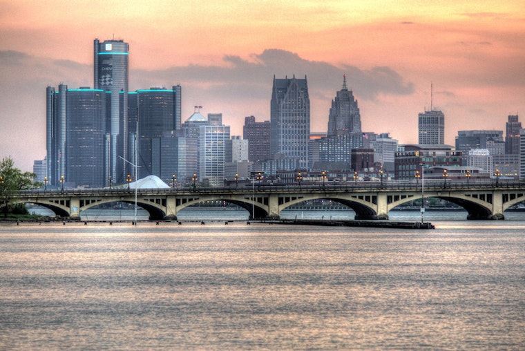 Top Detroit news: Illegal machine gun conversion kits found in city; pit bull puppies attack child