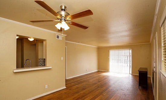 Apartments for rent in San Antonio: What will $800 get you?