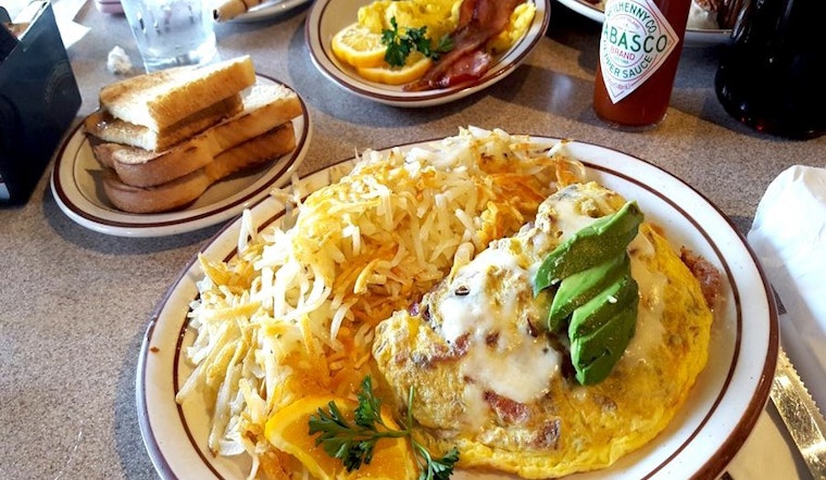 Explore the 5 top spots in Bakersfield's Windsong neighborhood