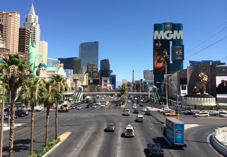 Top Las Vegas news: Urgent need for blood donors in Valley; power outage disrupts schools; more