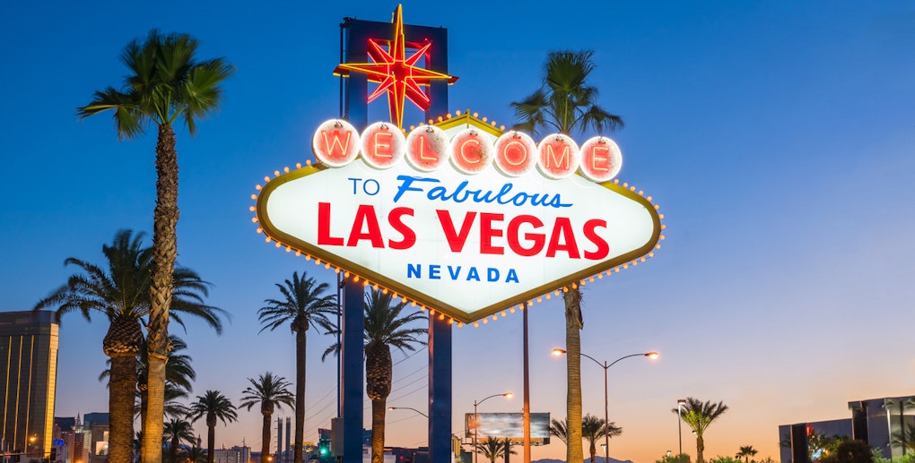 Exploring the best of Las Vegas, with cheap flights from Miami
