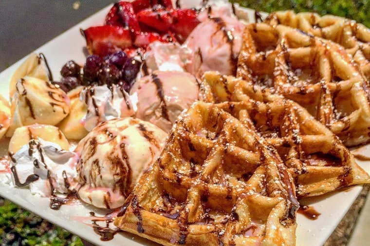 Check out the 5 best inexpensive cafes in Santa Ana