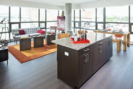 What apartments will $3,500 rent you in Capitol Hill, this month?