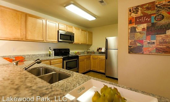 What apartments can you rent for $1,200 in Reservorir today?