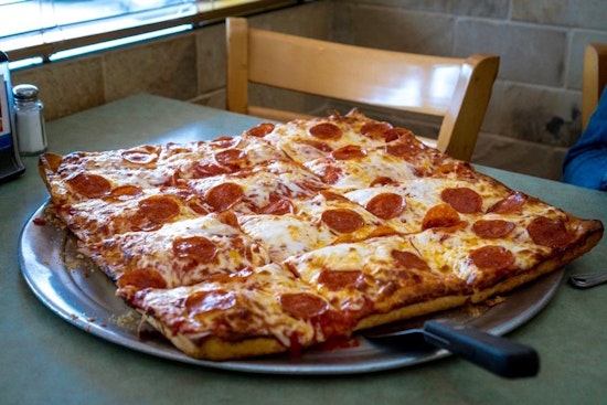 Delve into Arlington's top 5 destinations for pizza