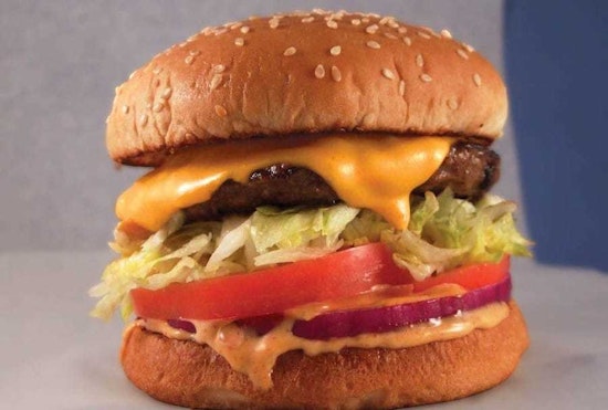 Oakland's 4 favorite spots to score burgers, without breaking the bank