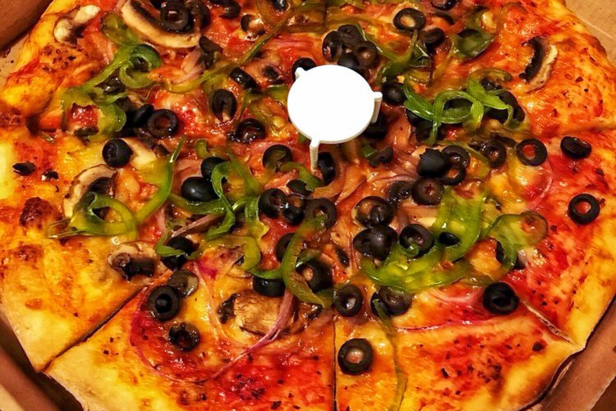 5 top spots for pizza in Henderson