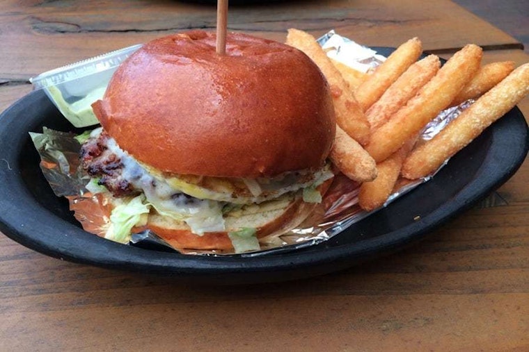 Orlando's 3 top spots to score burgers, without breaking the bank