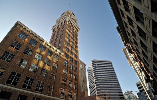 Top Oakland news: Artist's truck, sculptures stolen; Planning Commission to consider 5G facilities