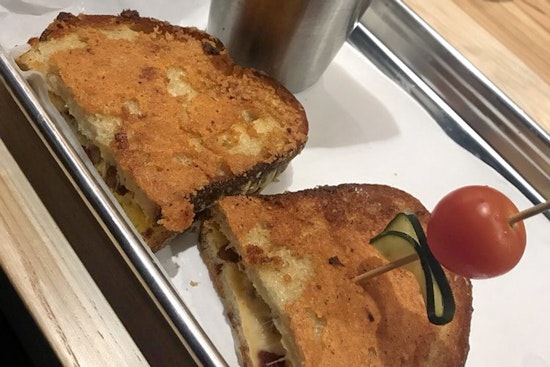 'Dallas Grilled Cheese Co.' Brings Toasty Treats To Upper Greenville