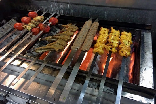 Koobidé Mediterranean Grill debuts in Playa Vista