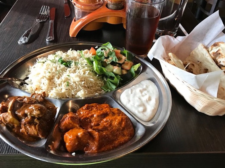 New Indian Spot 'Bollywood Bites' Debuts In Sherman Oaks