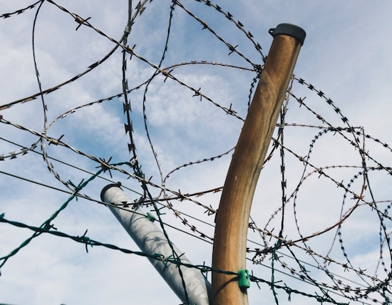 Top Fresno news: 2 fast-food joints robbed within 30 minutes; business may be fined for barbed wire