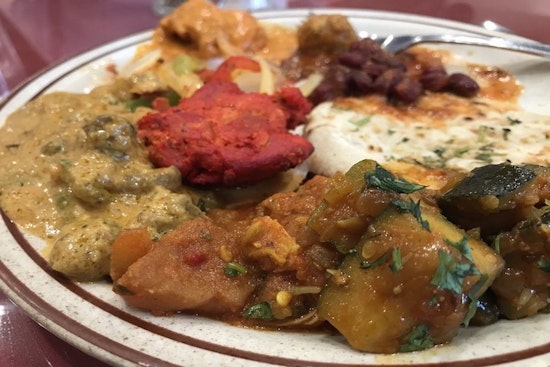 Explore the 3 top spots in Albuquerque's Altura neighborhood